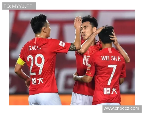 鲁能与恒大激战在即百度贴吧热议双方战术与球员表现 鲁能与恒大激战在即百度贴吧热议双方战术与球员表现