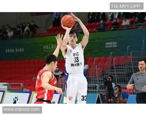 600万顶薪选手！14中1+三分10中0，全运决赛全场梦游，球迷：赶忙退役